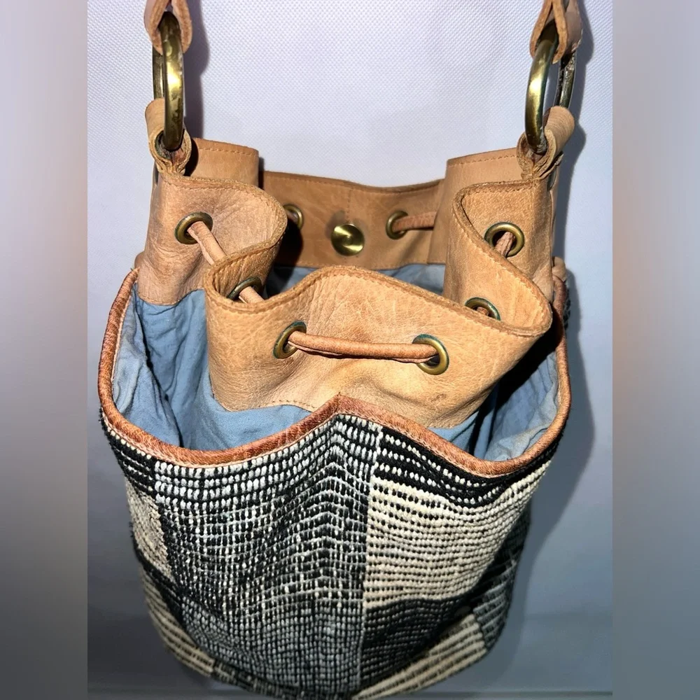 ANABAGLISH Cross-Body‎ Woven Fabric/Leather Accents Shoulder Bucket Bag